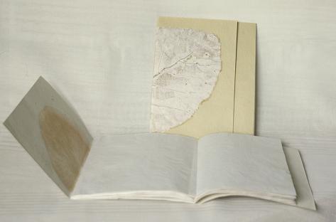 Indipaper - journal with fold out sheets (journal with fold out sheets)